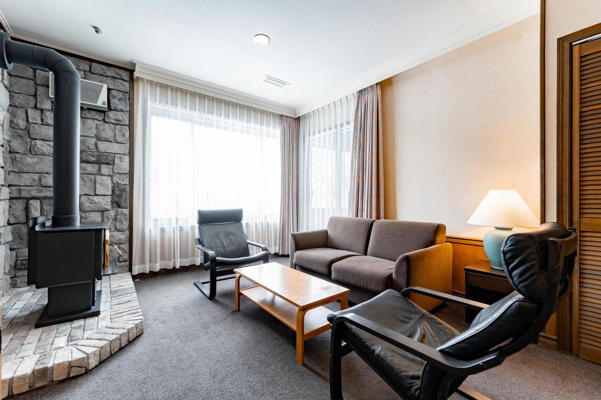 Hotel Sierra Resort Hakuba Exteriör bild