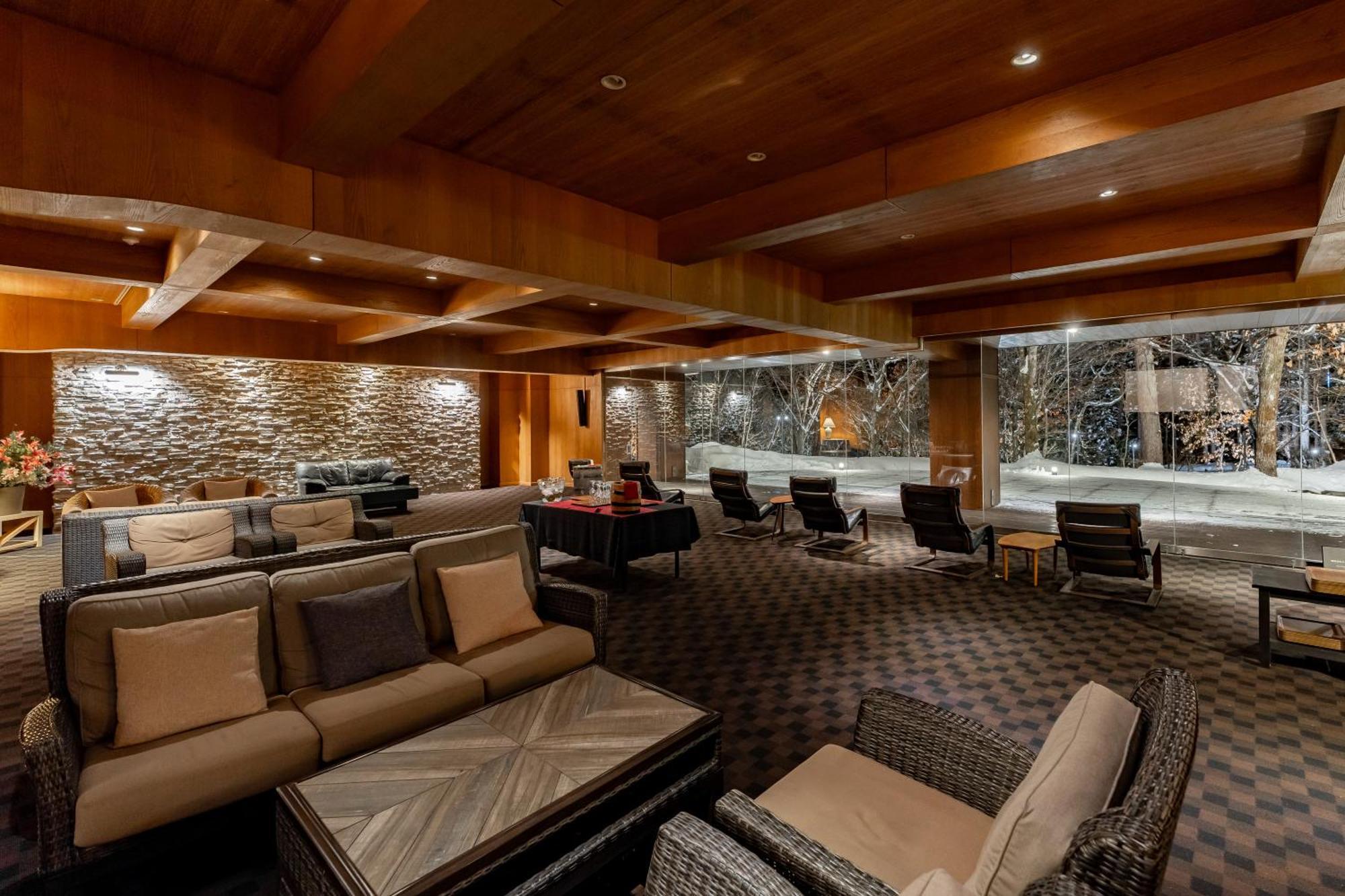 Hotel Sierra Resort Hakuba Exteriör bild