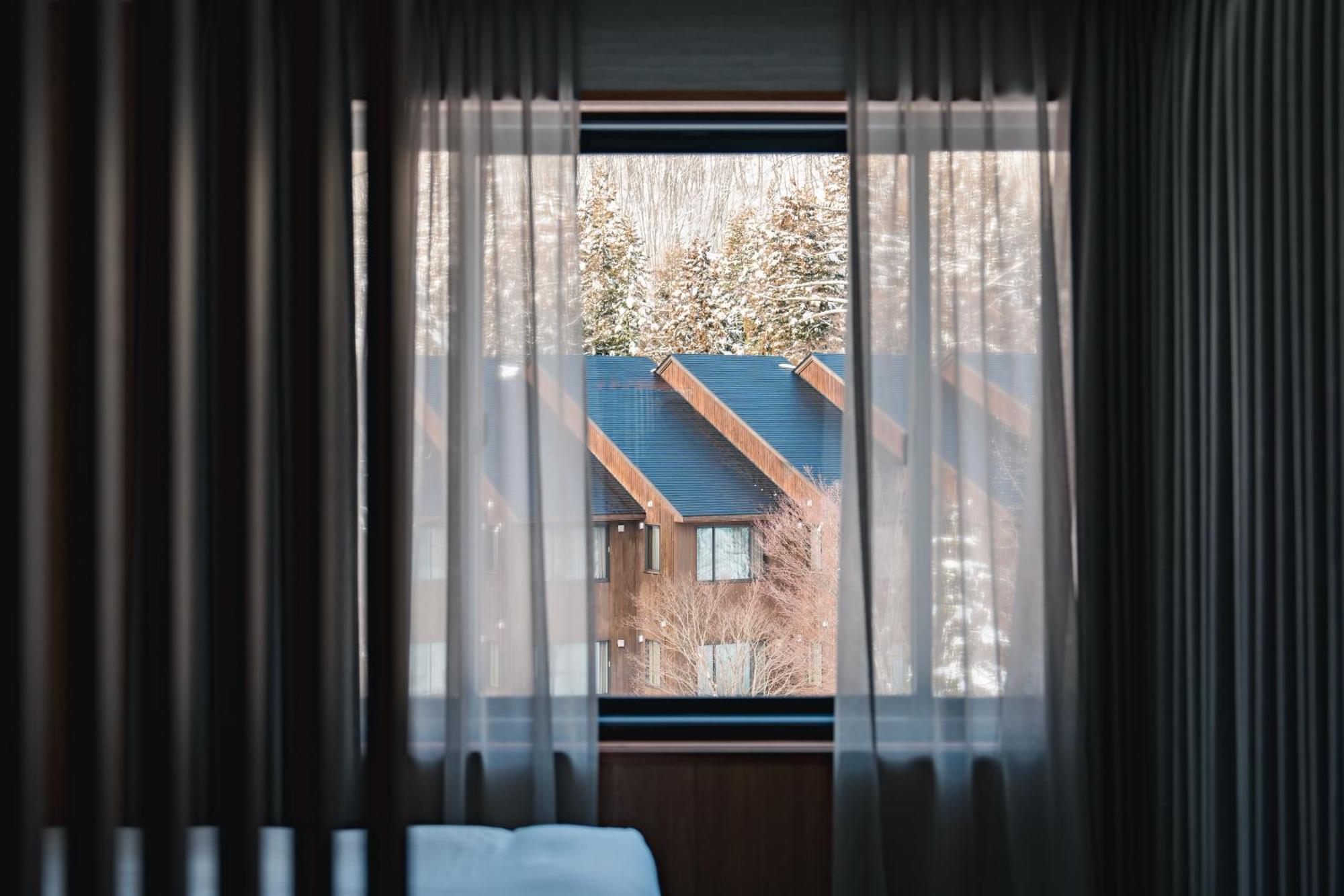 Hotel Sierra Resort Hakuba Exteriör bild