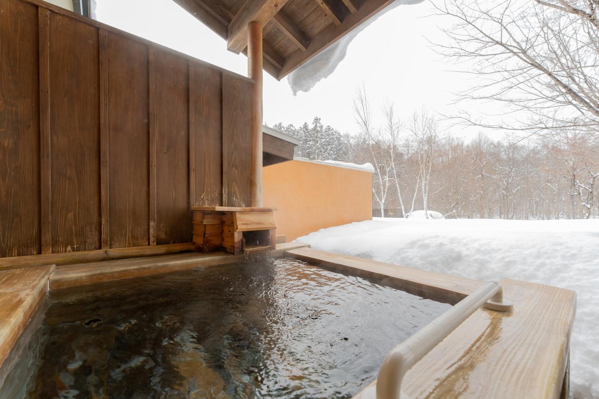 Hotel Sierra Resort Hakuba Exteriör bild