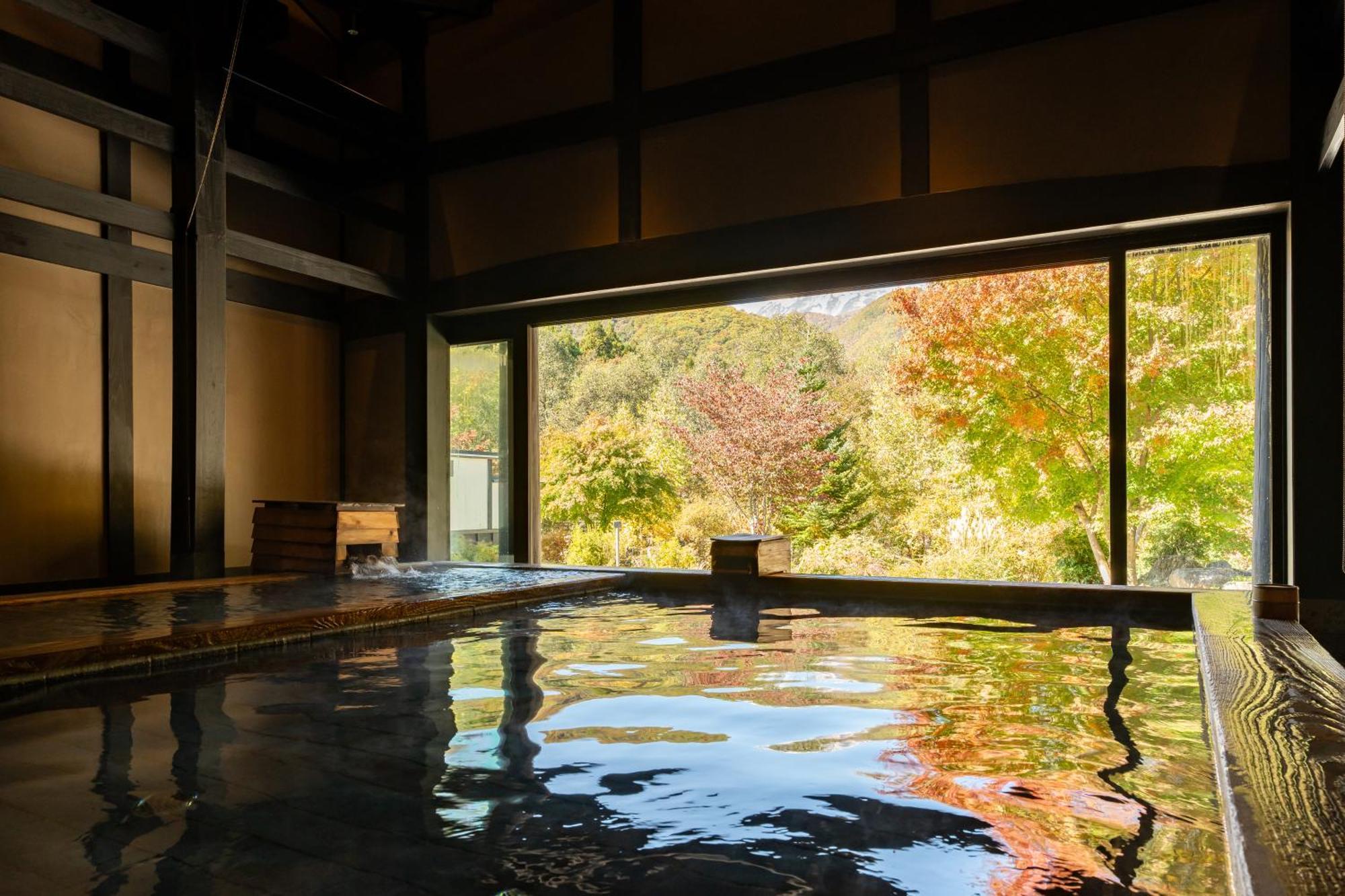 Hotel Sierra Resort Hakuba Exteriör bild