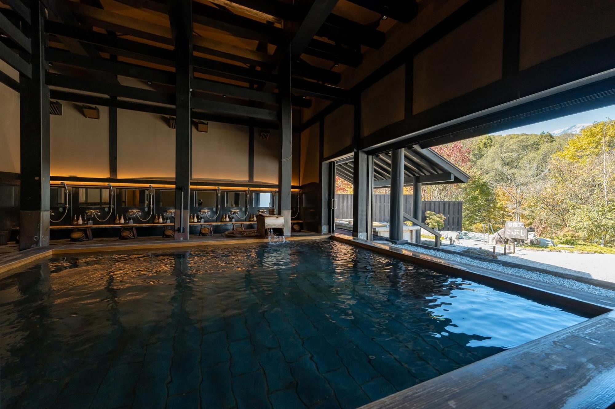 Hotel Sierra Resort Hakuba Exteriör bild