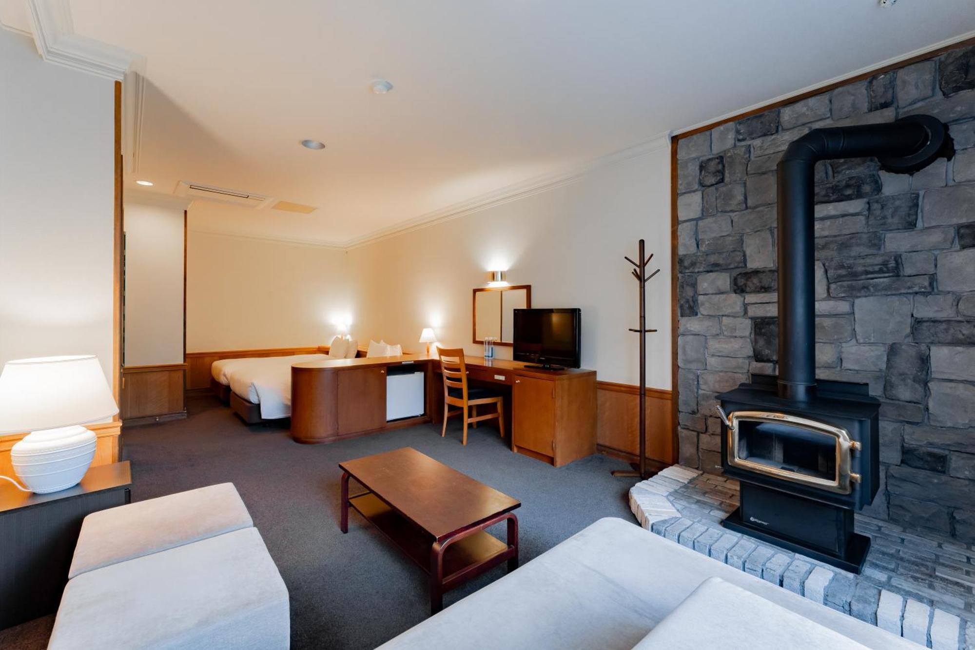 Hotel Sierra Resort Hakuba Exteriör bild